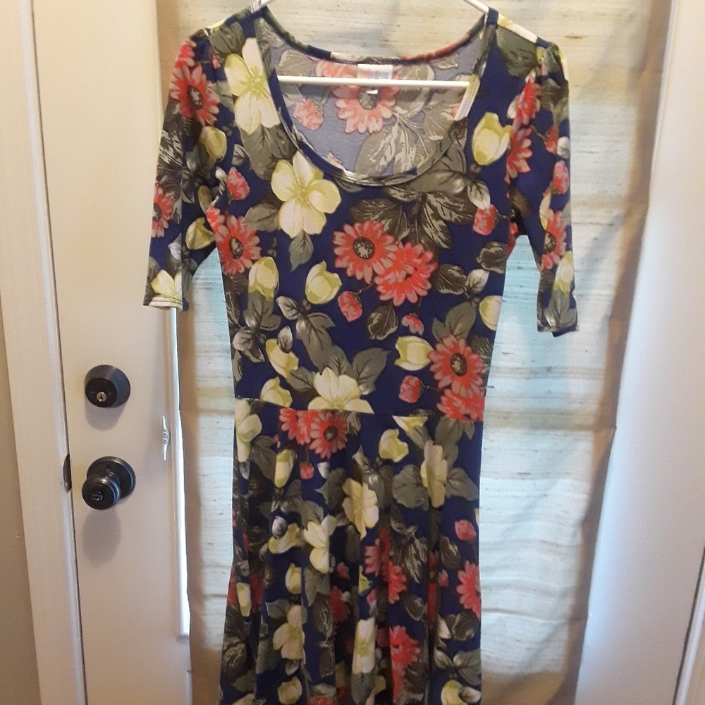 Lularoe dress